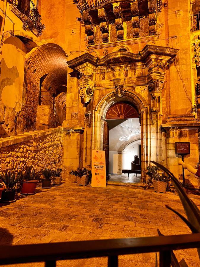 Barocco-Con Parcheggio Gratuito, Netflix-Youtube Ragusa Exterior photo